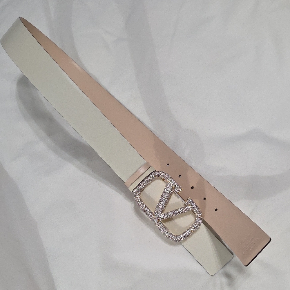 Valentino Garavani Cream Belt with Gold Sparkle Buckle - Picture 12 of 15